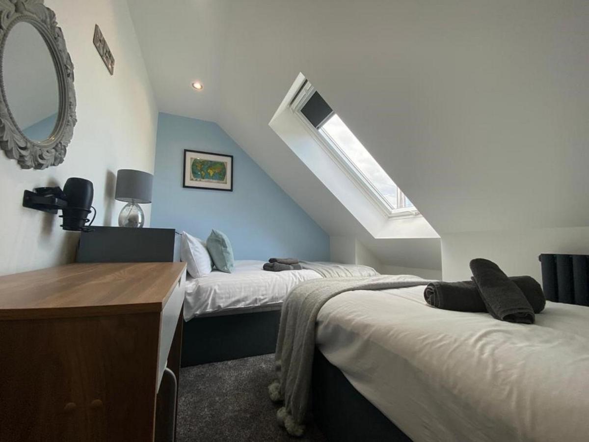 Hawthorn Cottage เท็นบี ภายนอก รูปภาพ